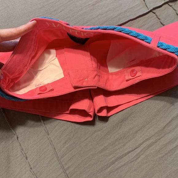 Nautica NWOT Pink shorts ( adjustable) with removable blue rope belt - Picture 5 of 9